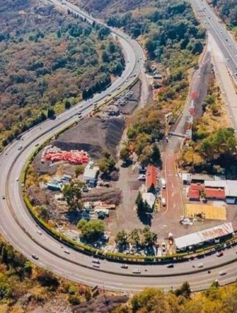 Capufe realizará cierres nocturnos y habilitará un carril a contraflujo en la autopista México-Cuernavaca durante las madrugadas del 3 y 4 de junio por trabajos de mantenimiento.